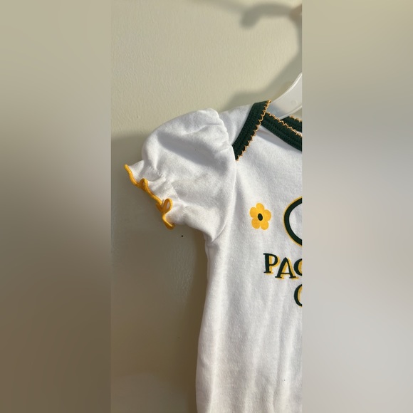 Packers Cutie Oneise ✨ - Picture 3 of 5